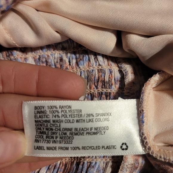 Wild Fable Flower Crop Top - Picture 7 of 7